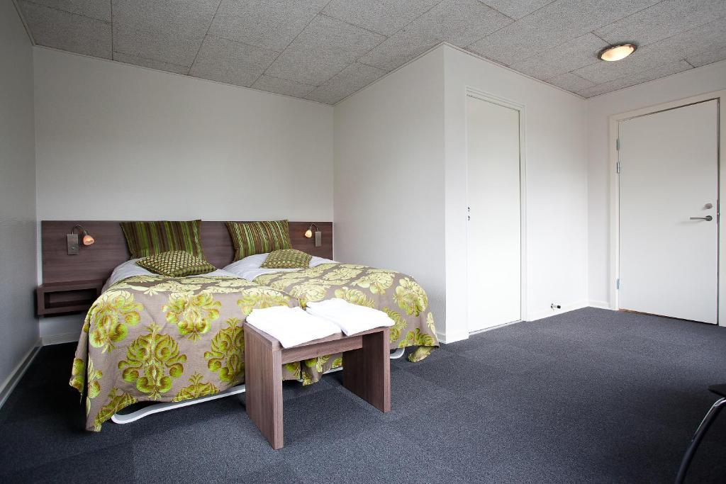 Turisthotellet Oksbøl Екстериор снимка